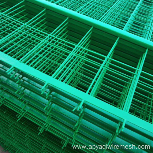 Green PVC Galvanized welded iron wire mesh fence